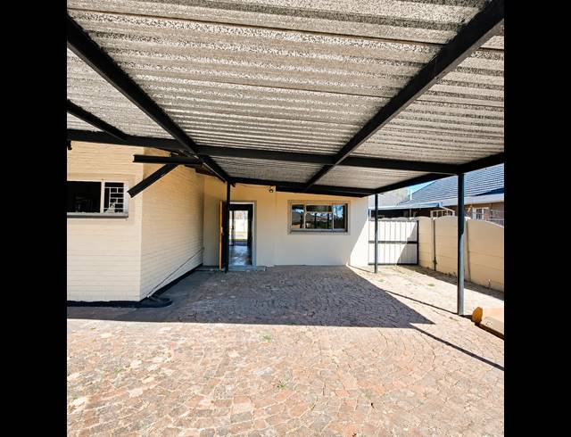 3 BEDROOM HOUSE FOR SALE IN ROTHDENE